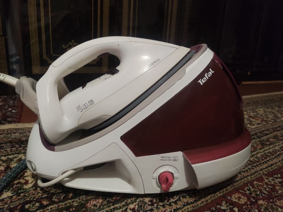 Parogenerator Tefal.  Сотилади.