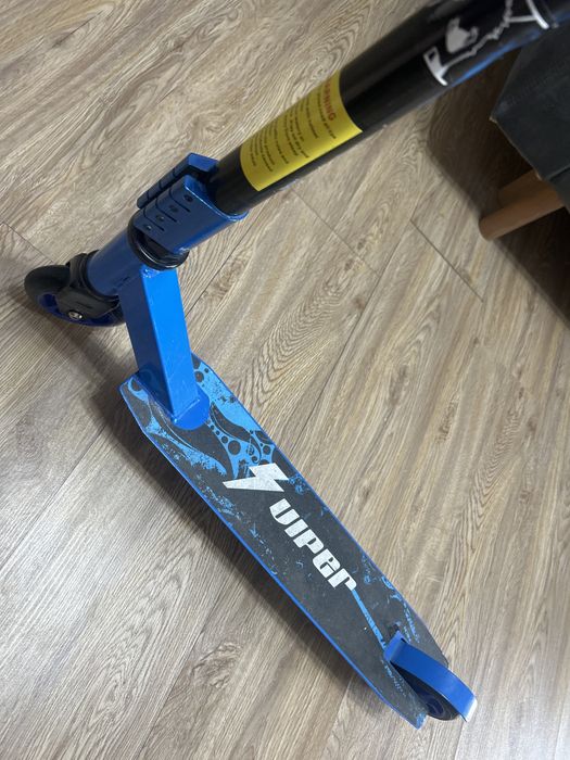 Продам самокат детский