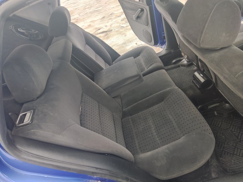 Продам Фольваген гольф 4