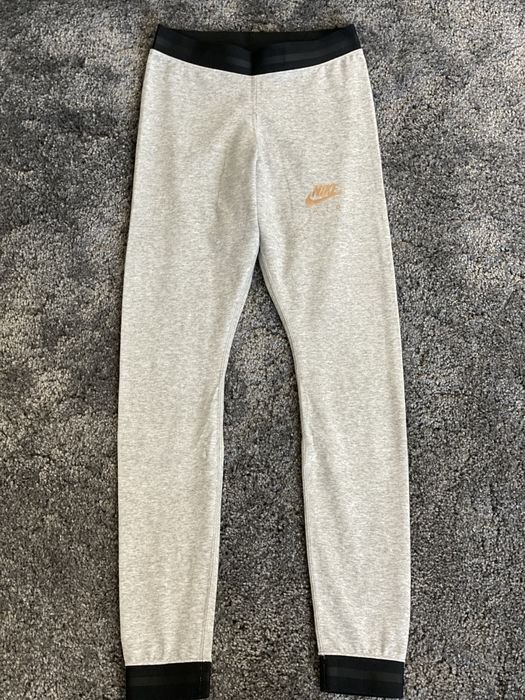 Дамски клин Nike Air