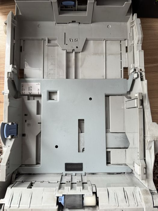 Imprimanta HP LaserJet 600 M602
