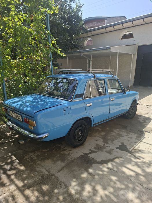 Jiguli vaz  21 011