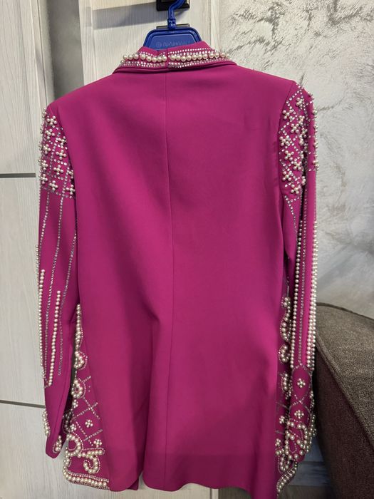 Дамско сако Radapola