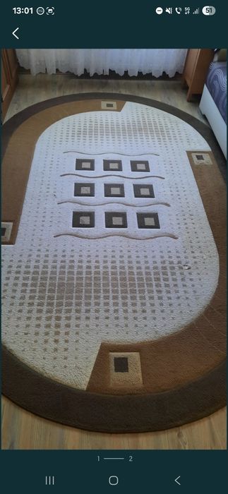 Vand covor semirotund.Stare excelenta.