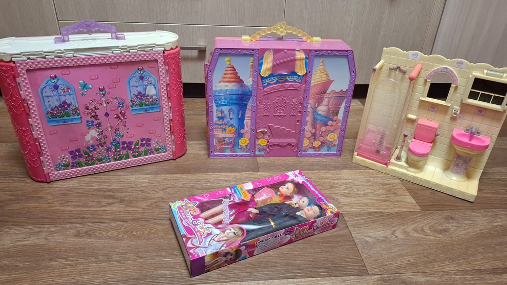 Барби и домики для Барби ( Mattel)