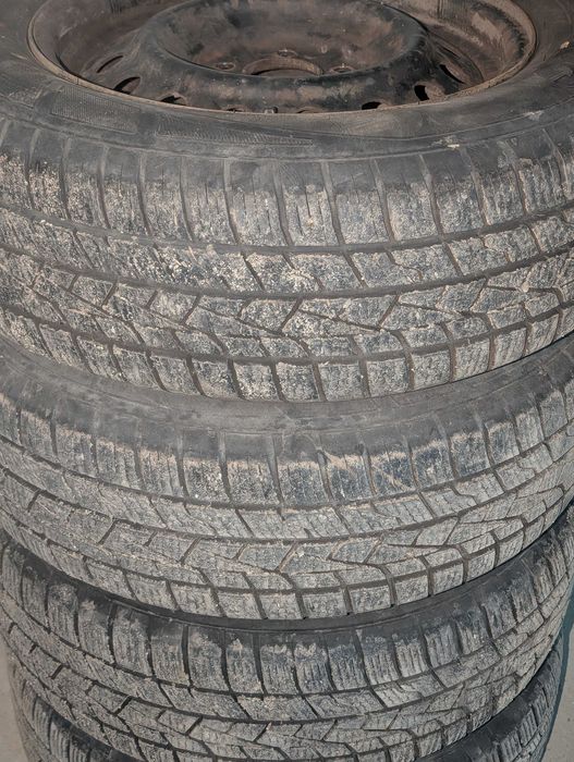 Anvelope Iarnă/All Season 215/65 R16 + Jante - Aproape Noi (DOT 2022)