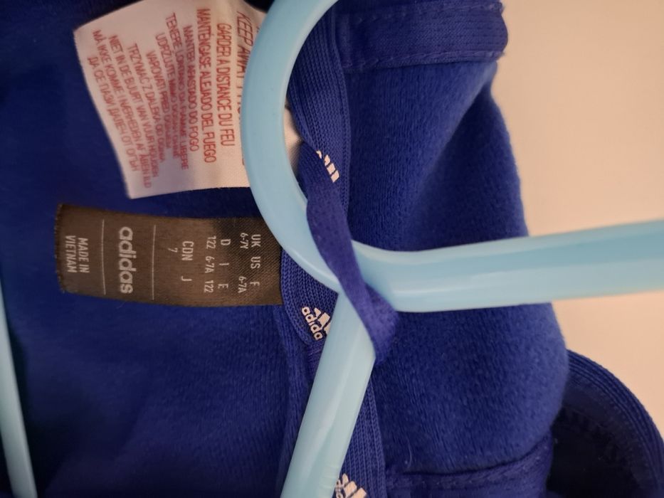 Bluză Adidas,mărimea  122, 6-7 ani