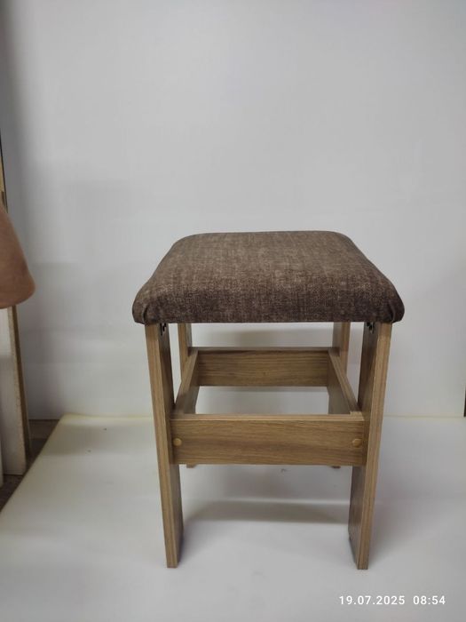 Стульчики, новые