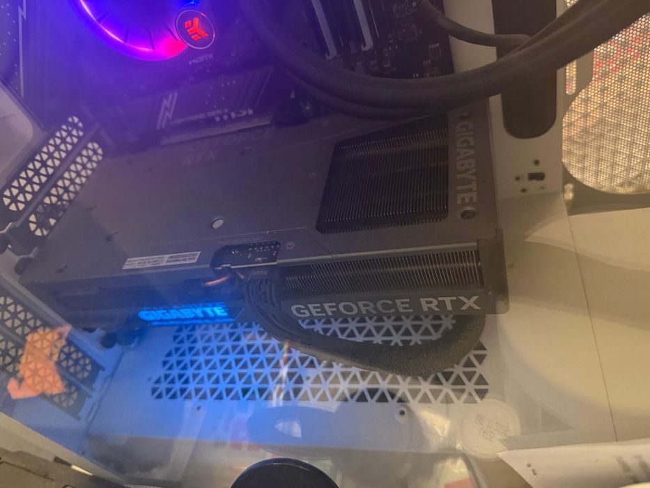Placa video GForce 4070 TI