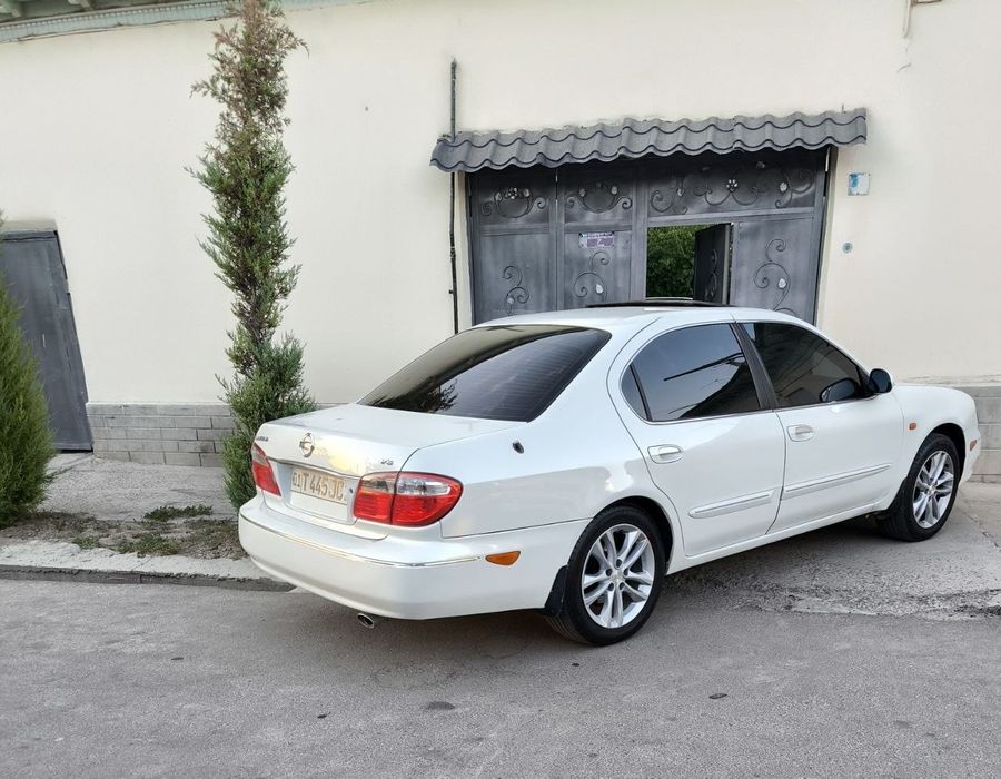 Ниссан Максима maxima 2001y