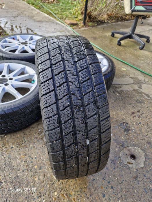Vând genti aliaj cu anvelope All Season  215/45 R17