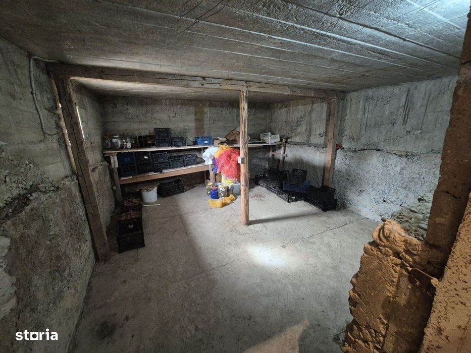 Casa Scheia de vanzare