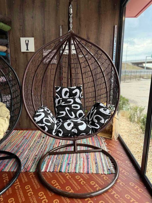 люлка- градинска люлка тип яйце, гнездо висяща