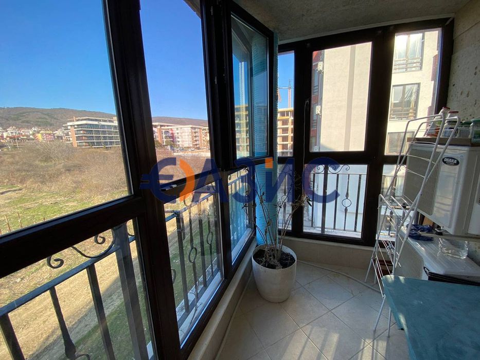 Продава се Двустаен апартамент в Свети Влас - 56 кв.м за 724 €/кв.м - Снимка #14