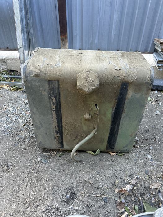 Бак для машиныыы