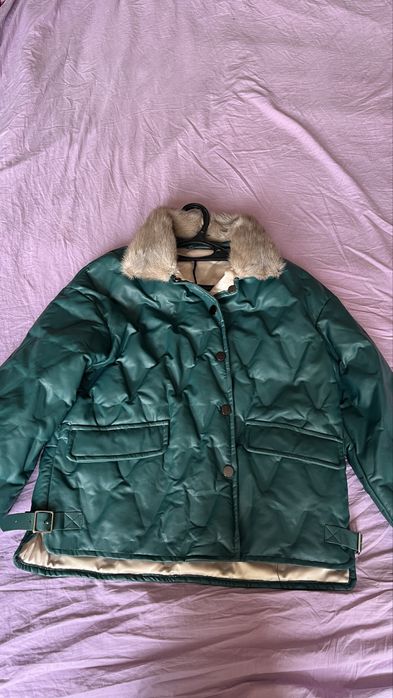 Продаетсья куртка