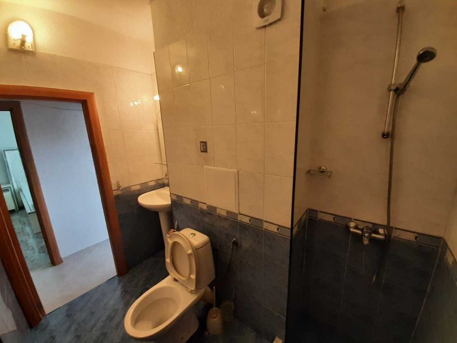 Дава се под наем Двустаен апартамент в София, Надежда 1 - 68 кв.м за 663 € - Снимка #8