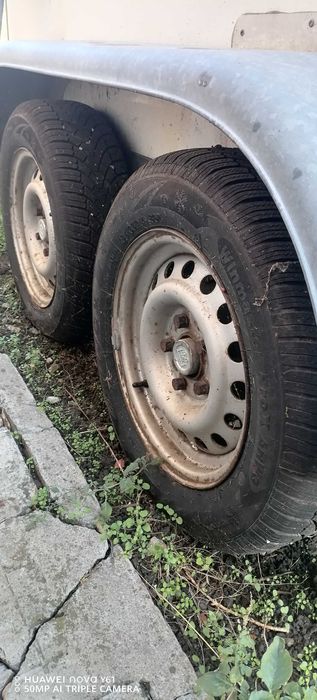 Фургон за 2 коня