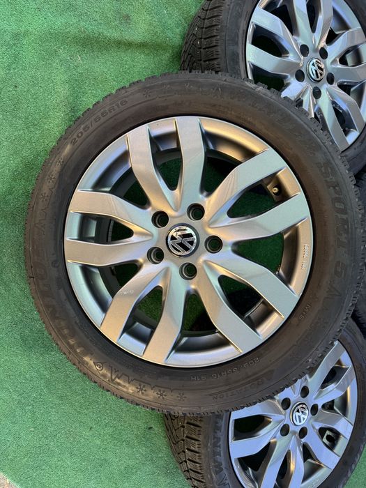 5x112 16 със зимни гуми dunlop 7mm за vw golf 5,6 passat touran kadi skoda seat