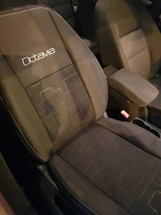 Huse auto Skoda Octavia 2