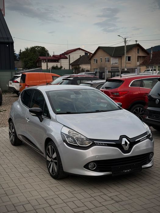 Renault Clio Luxe 0.9
