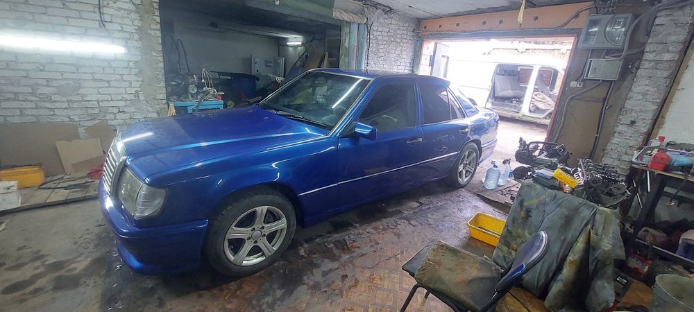 Разбор 124 мерседес 2.6 акпп.