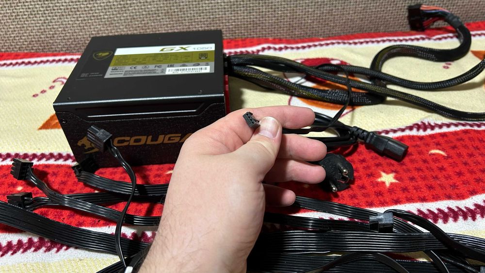 Cougar GX 1050w блок питания