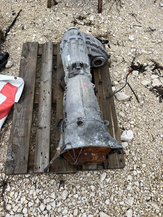 Cutie de viteza si de transfer mercedes 2,7