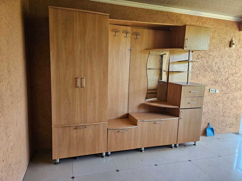 Прихожая мебель        -