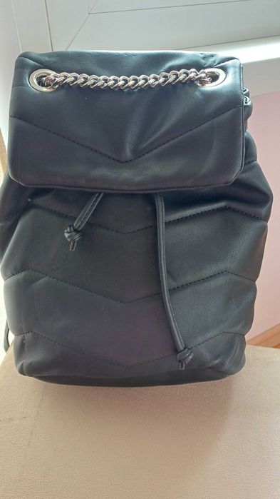 Дамски чанти Bershka  и други