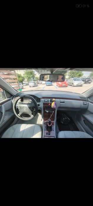 Vand , dezmembrez sau schimb Mercedes w210 e200 kompreesor