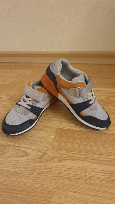 Детски маратонки Nike Clarks,ботуши,апрески,обувки,гумен20,21,22,31,33