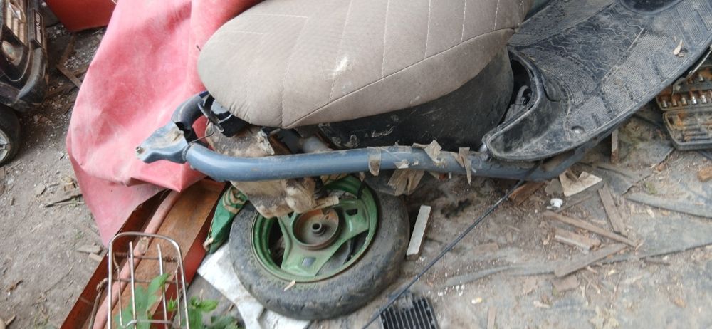 Продам запчясти для дио 34-35зх