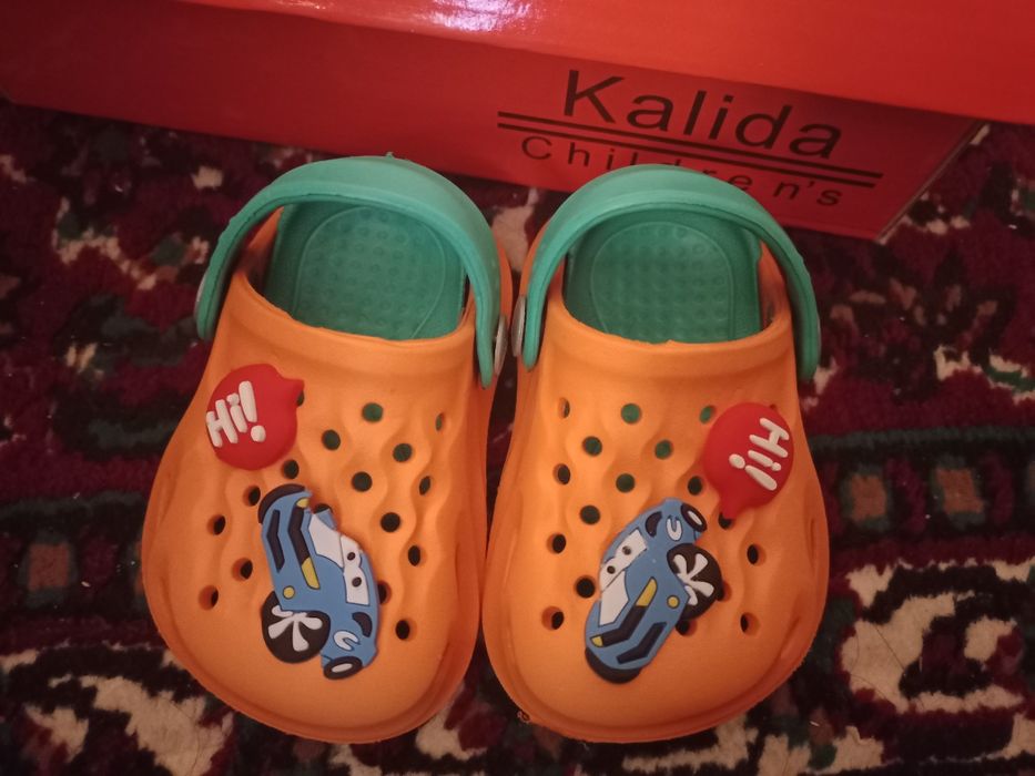 Bolalar oyogʻ kiyimi yozgi