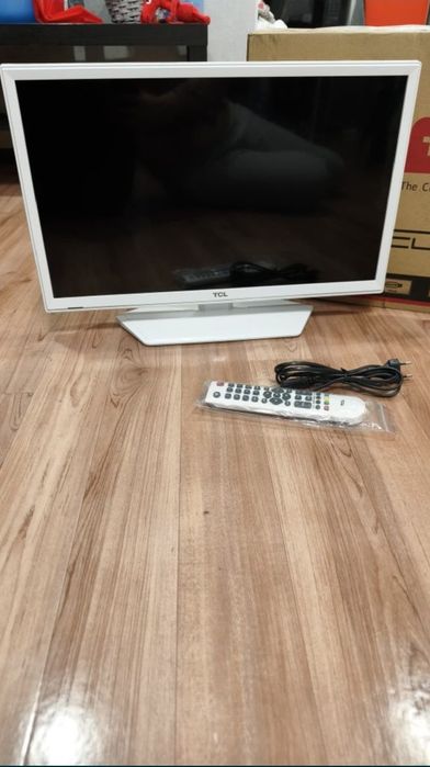Продам телевизор TCL