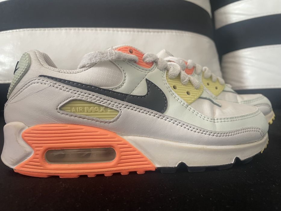 Маратонки Nike air max  36н