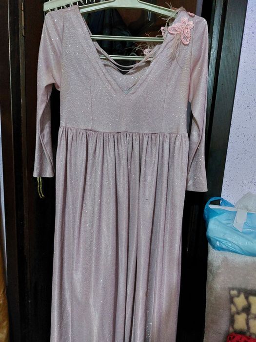 Вечерняя.  Платя