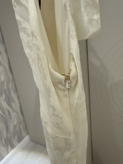 Продам платье личи