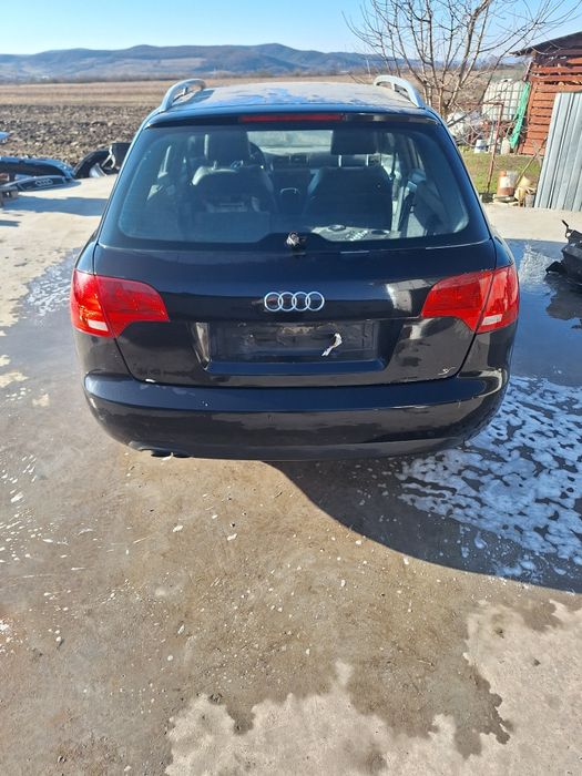Dezmembrez audi a4 b7
