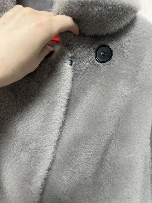 Продам эко шубку без капюшона