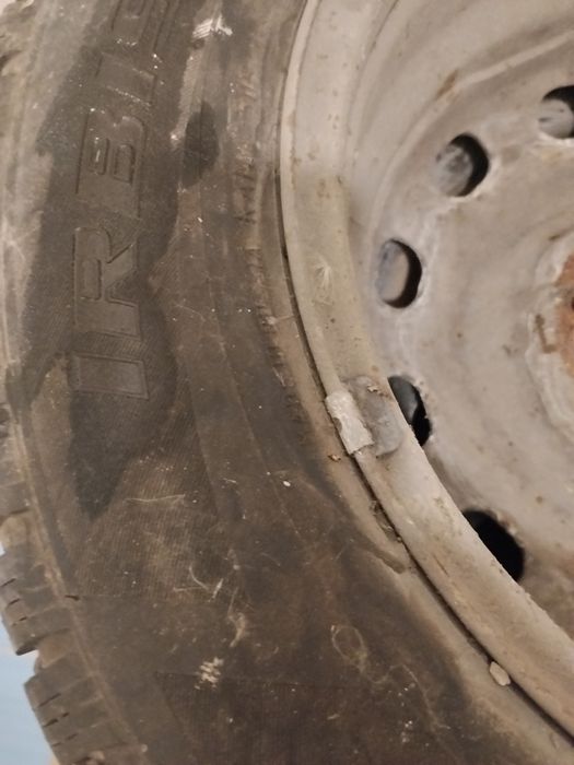 Диски с зимней резиной  165/65 /15