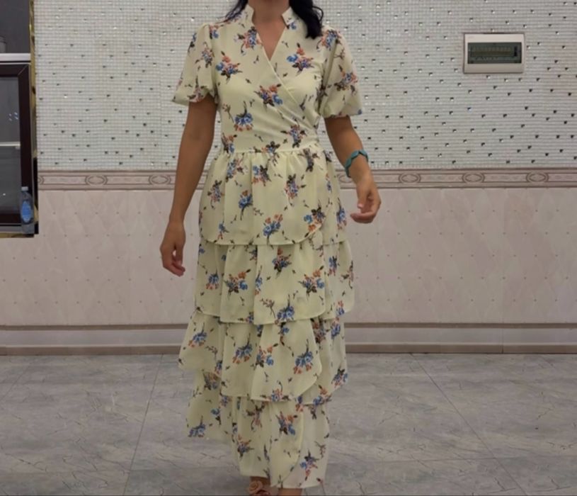 Продам платья 42 размера (S)