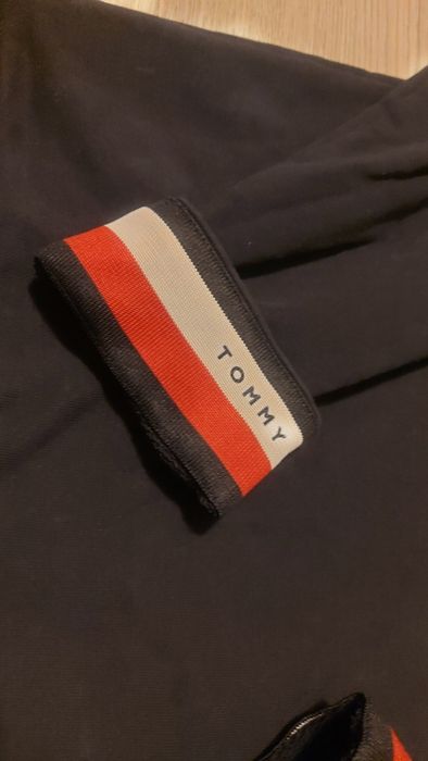 Tommy hilfiger дамска блуза M размер