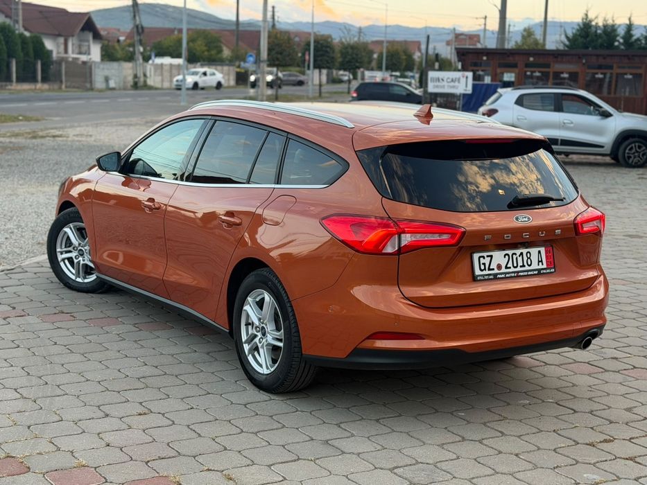 FORD Focus 2020 — imagine 2