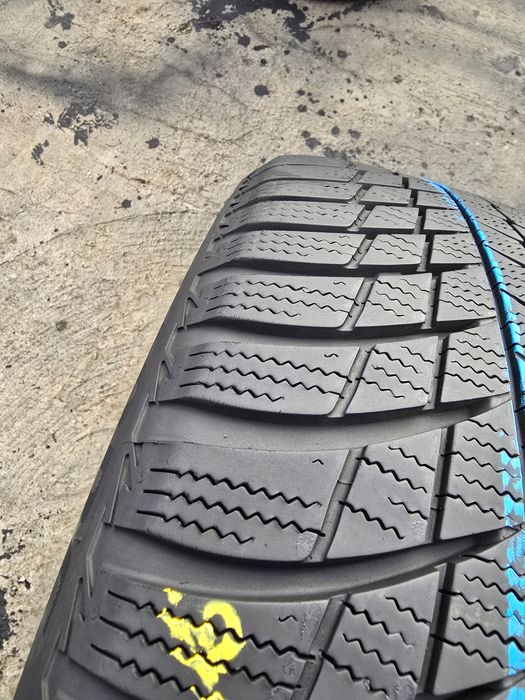 205 55 r16 brigestone iarna M+S