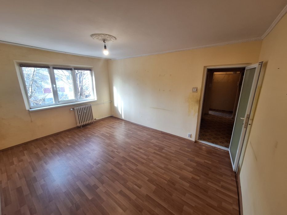 APARTAMENT 3 CAMERE - ETAJ 2 - TOMIS NORD - Stradal - Str Tulcei 5 - Gaze