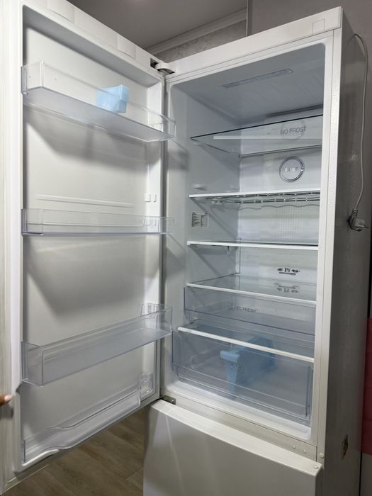 Продам Холодильник б/у в хорошем состоянии