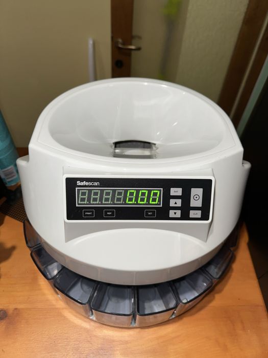 Монетоброячна и сортираща машина броене монети стотинки