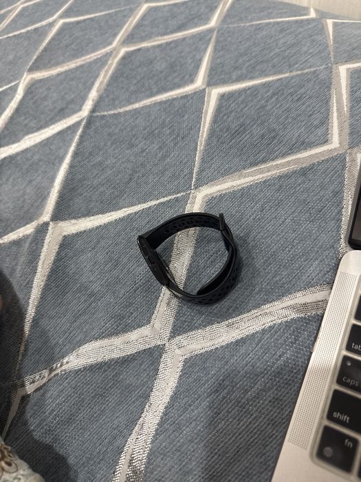 Qutty band фитнес часы