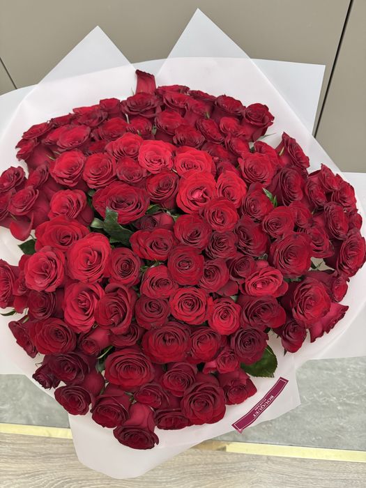 Цветы 101 роз свежие